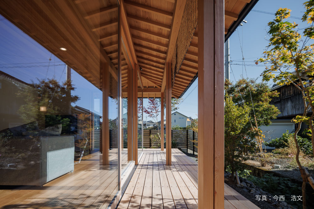 吹抜けの隣のフリースペース